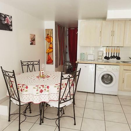 Casa Prescilia Apartment Люмио Екстериор снимка