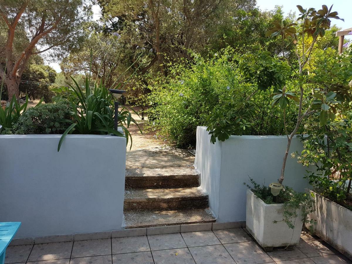 Casa Prescilia Apartment Люмио Екстериор снимка